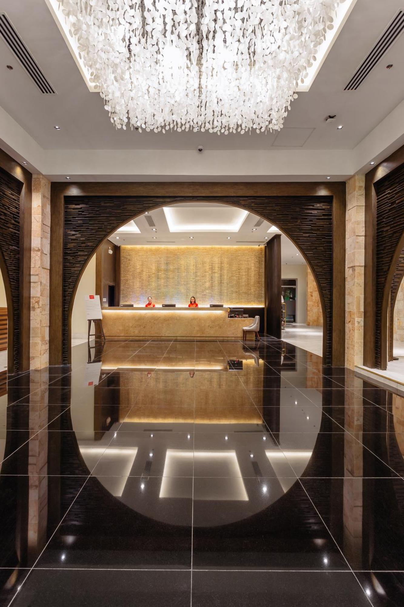 Summit Hotel Tacloban Zewnętrze zdjęcie