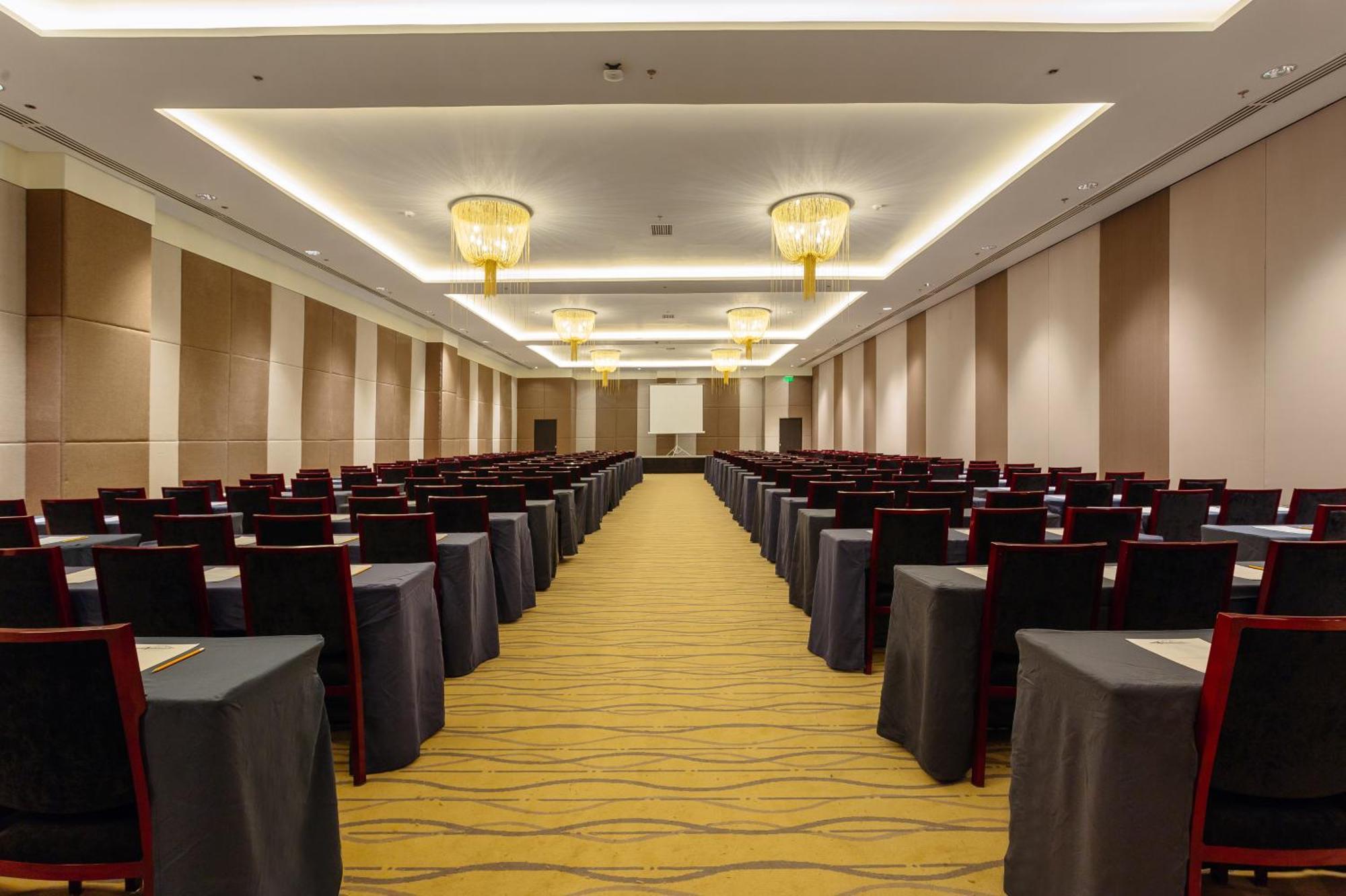 Summit Hotel Tacloban Zewnętrze zdjęcie