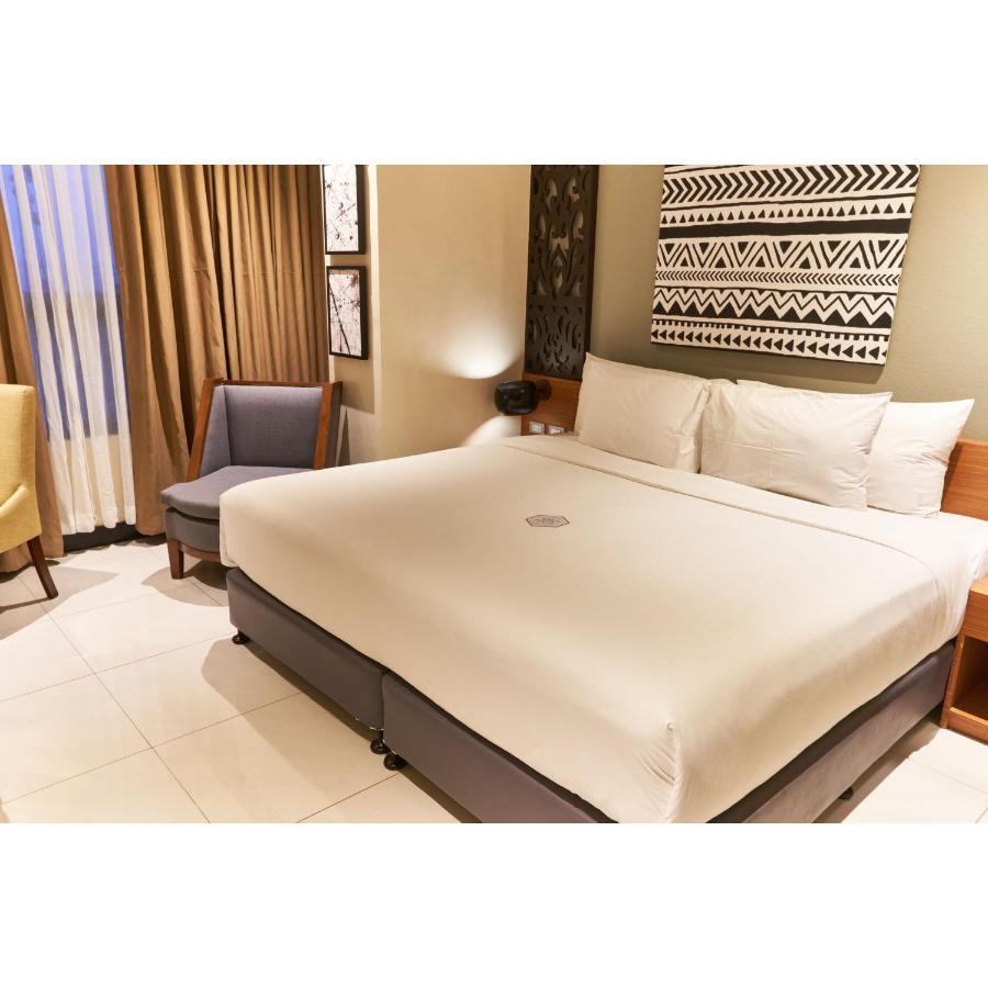 Summit Hotel Tacloban Zewnętrze zdjęcie